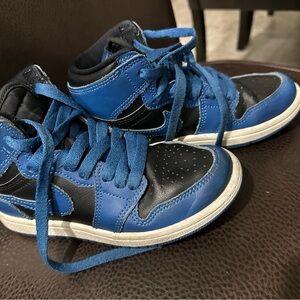 Jordan 1 retro highOG little kids